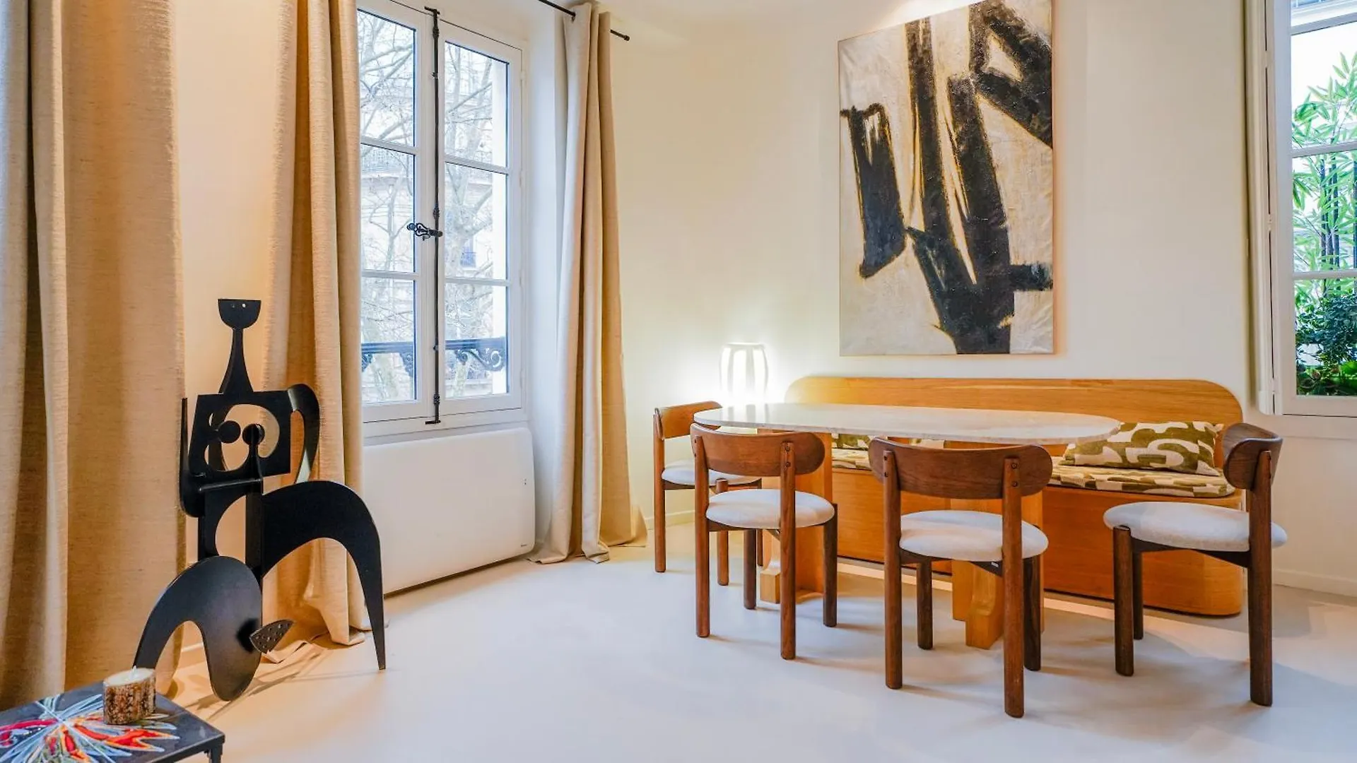 Refined Elegance In Central Paris