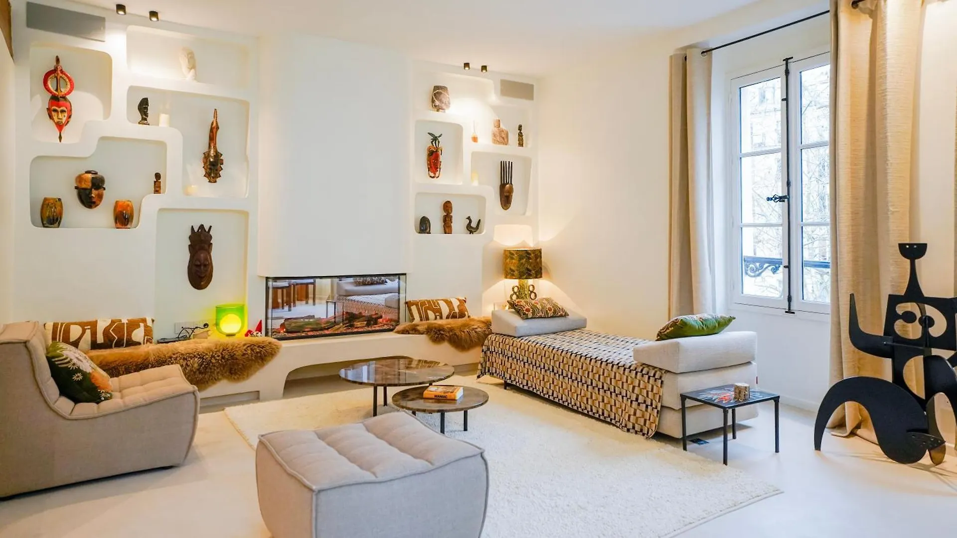 Lejlighed Refined Elegance In Central Paris