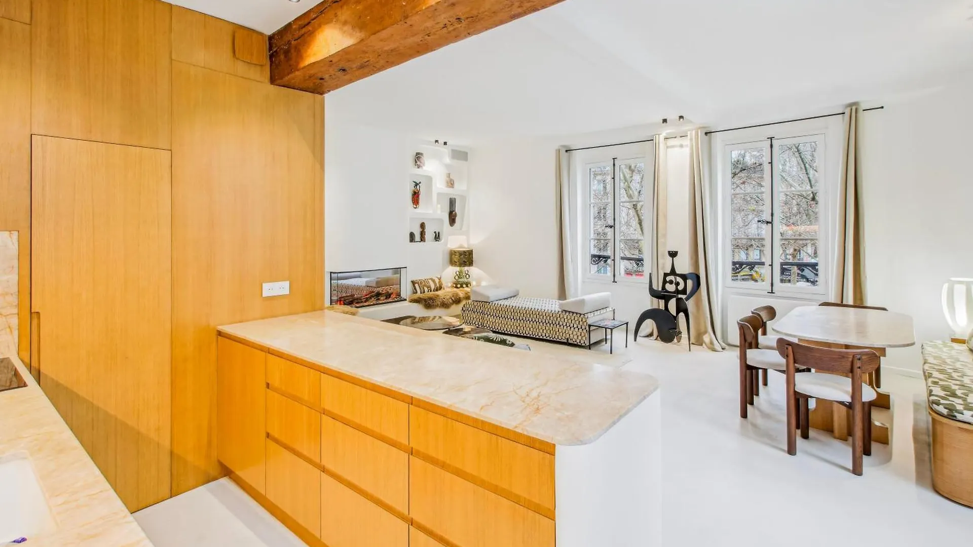 Refined Elegance In Central Paris