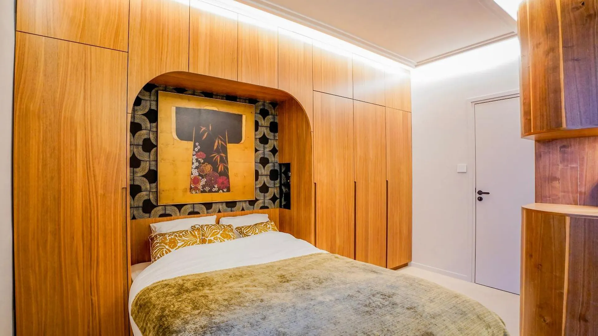 Refined Elegance In Central Paris France